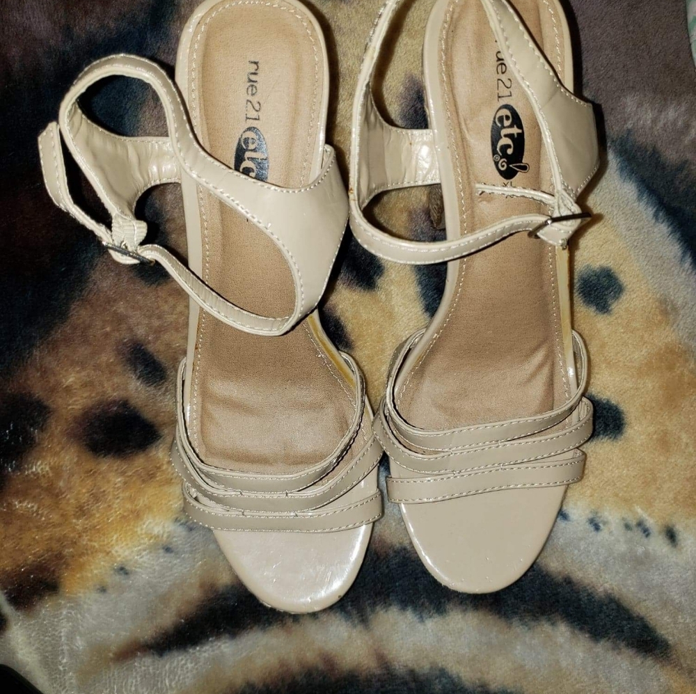 Rue 21 Heels